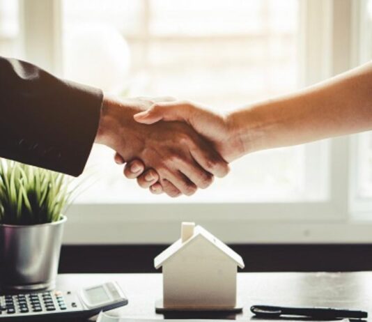 Mercato immobiliare: Milano mantiene la sua attrattività, ma preoccupano le inchieste sull’urbanistica